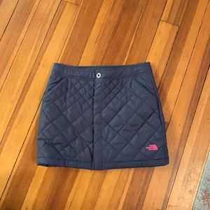North Face Quilted skirt